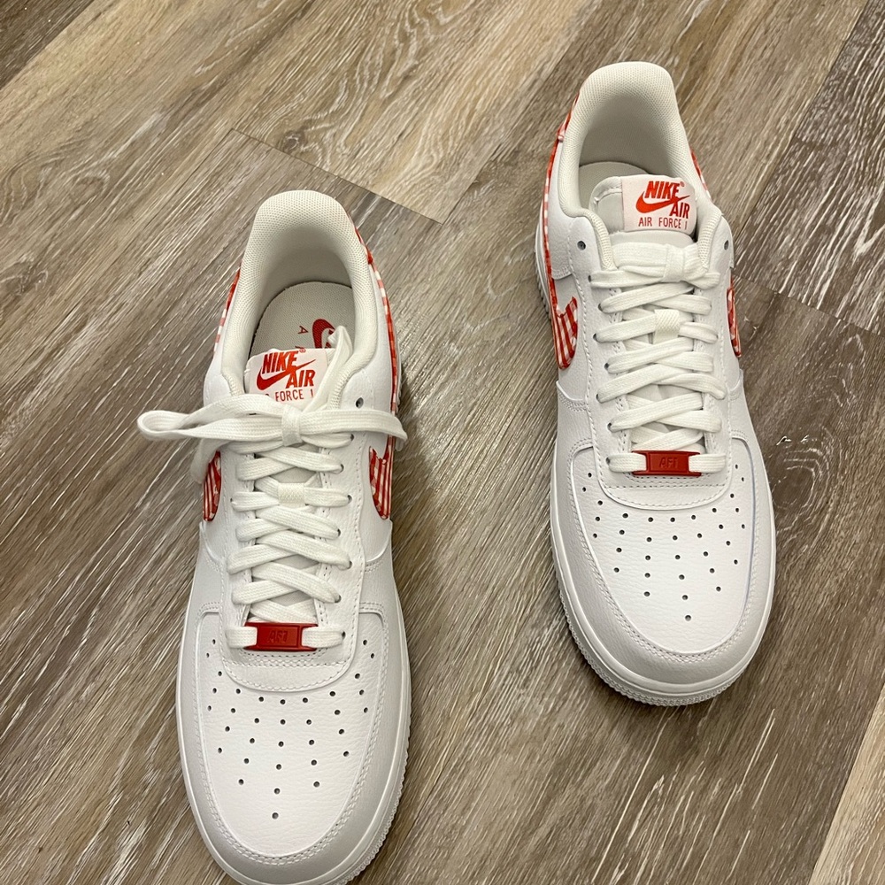 Nike Air Force 1